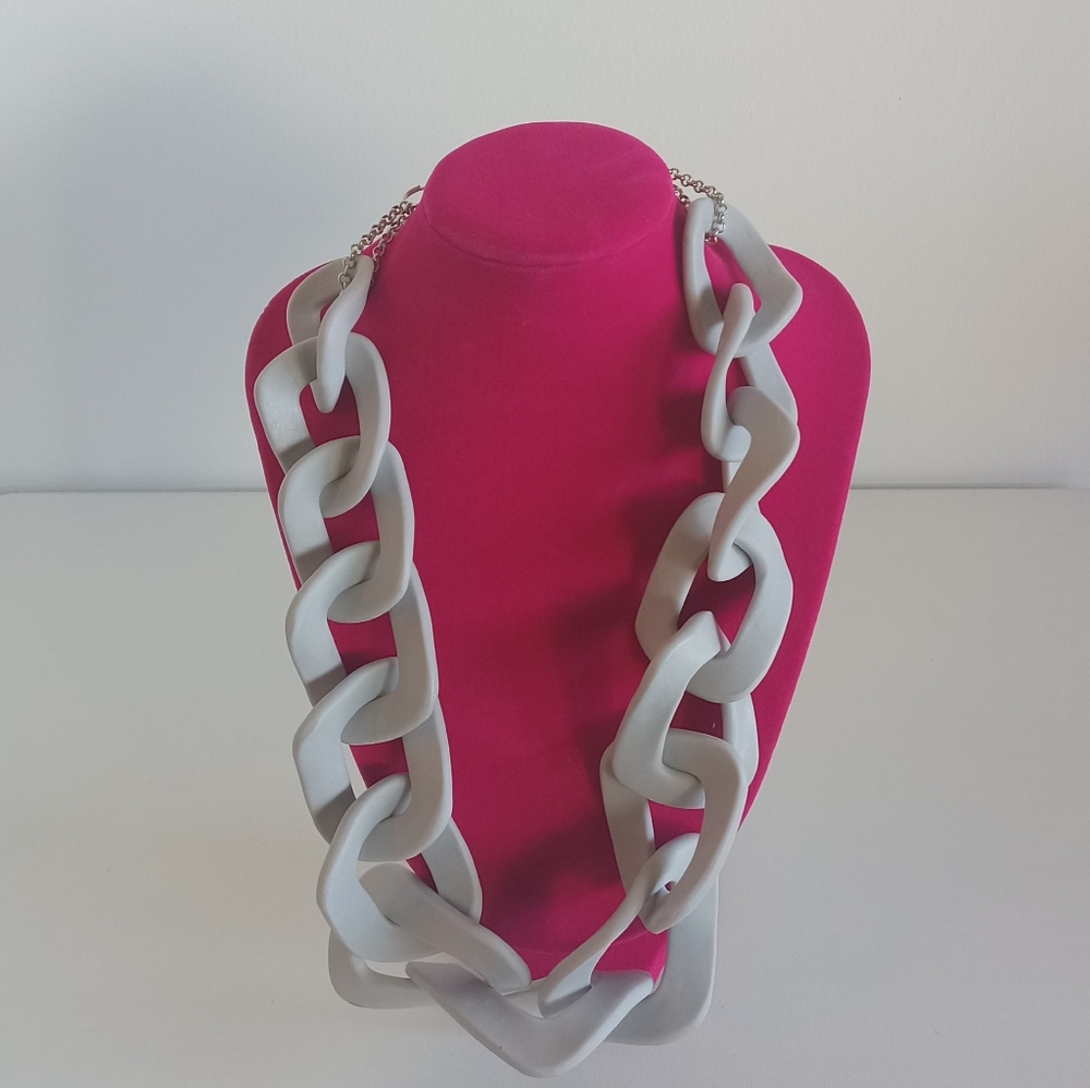 Chunky Grey Fashion Necklace